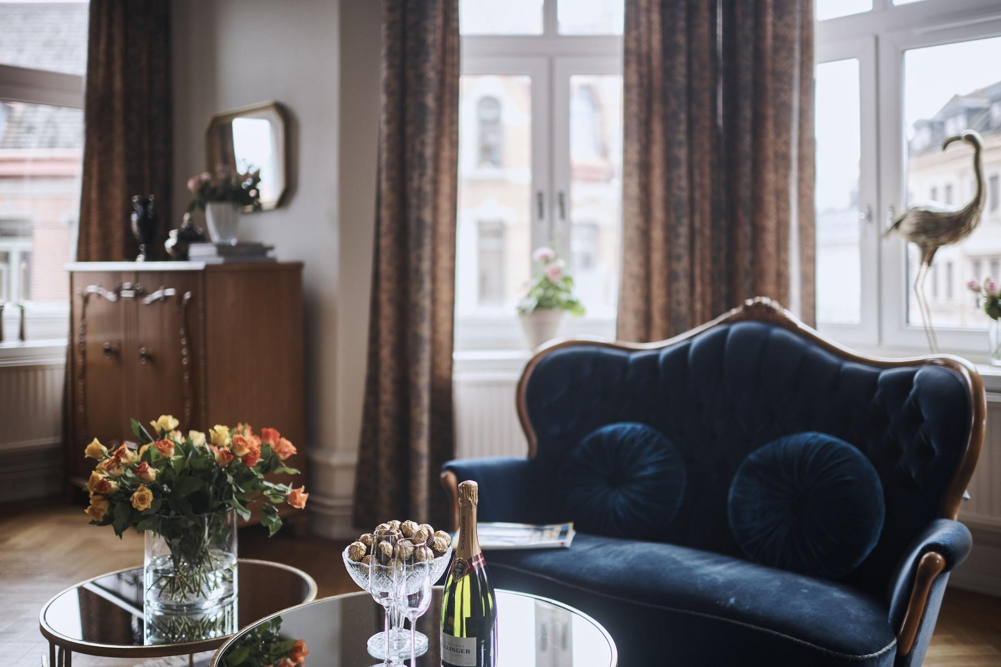 Hotel Continental Relax & Spa 할름스타드 외부 사진